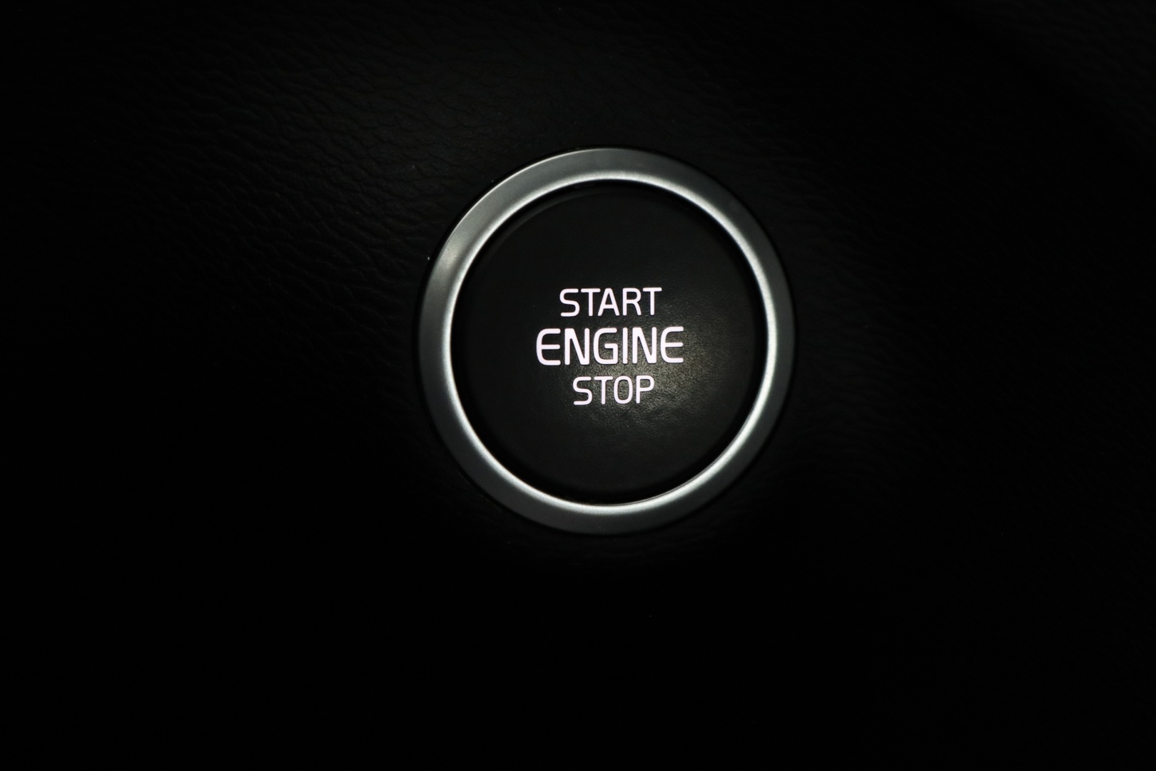 VOLVO XC40 2020
