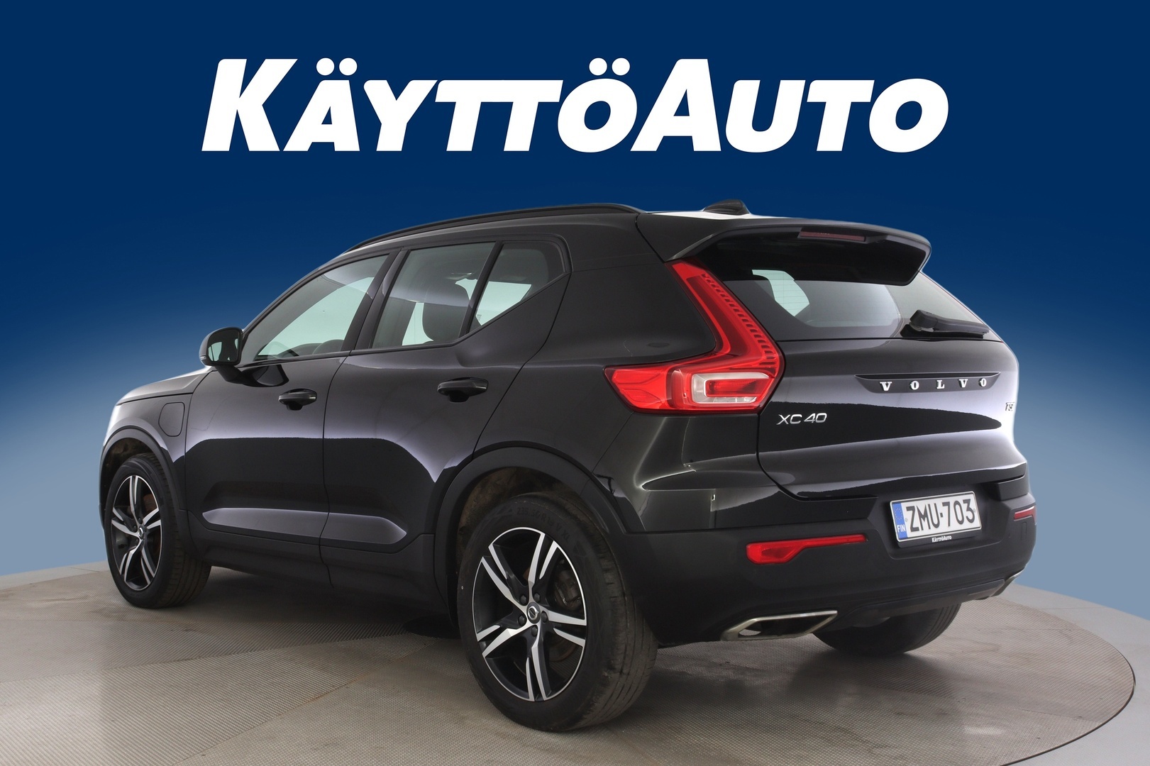 VOLVO XC40 2020
