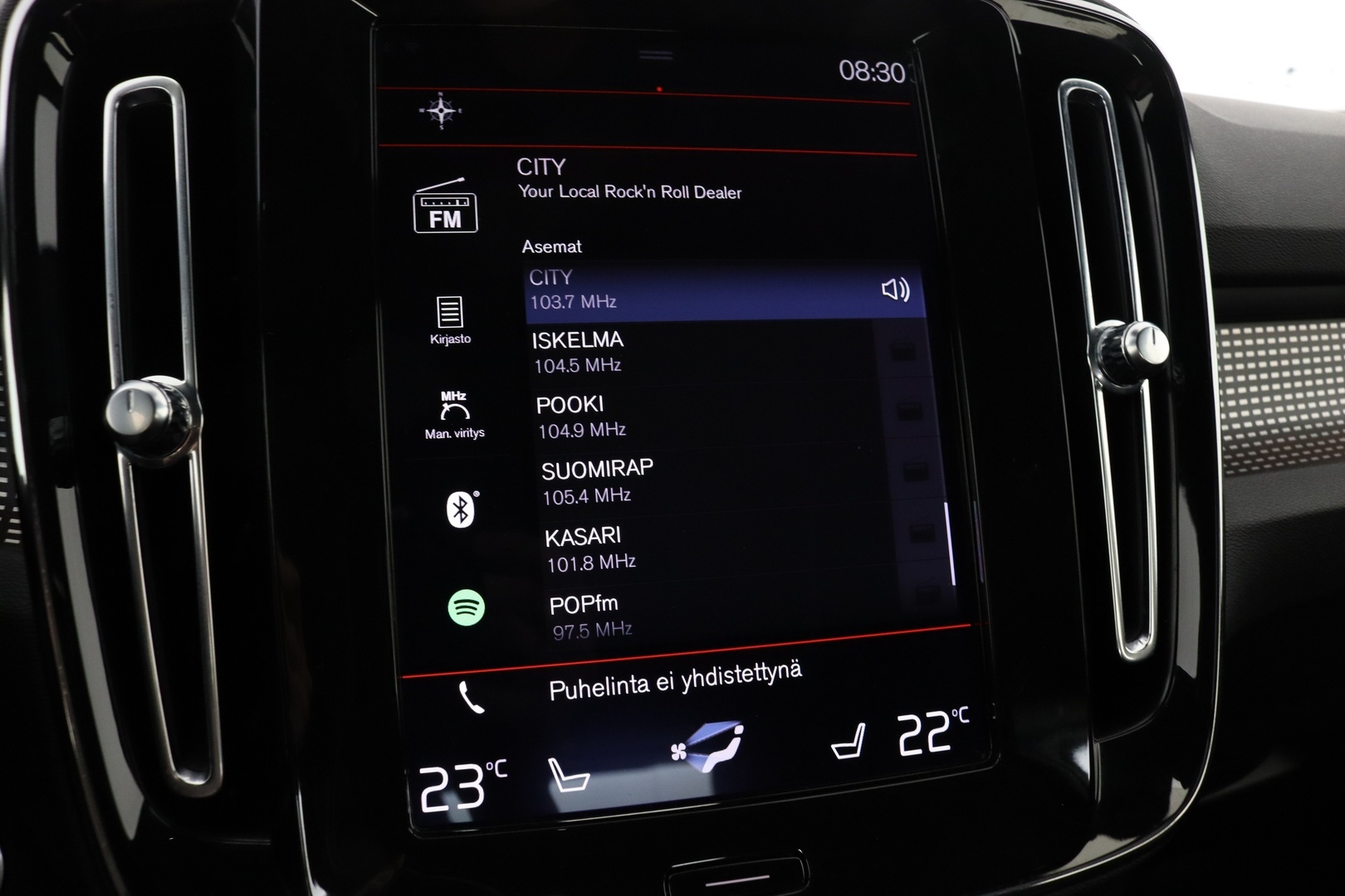 VOLVO XC40 2020