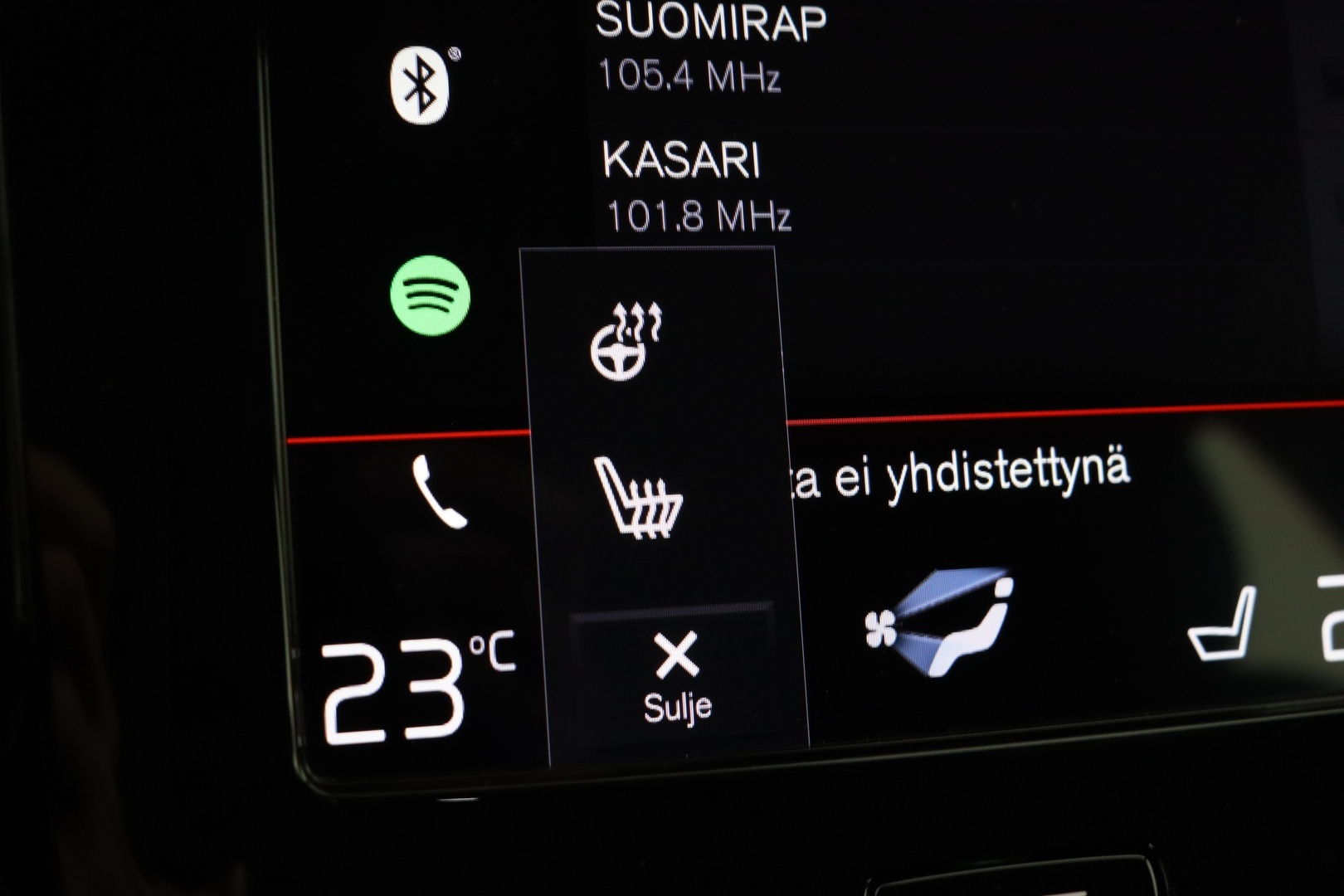 VOLVO XC40 2020