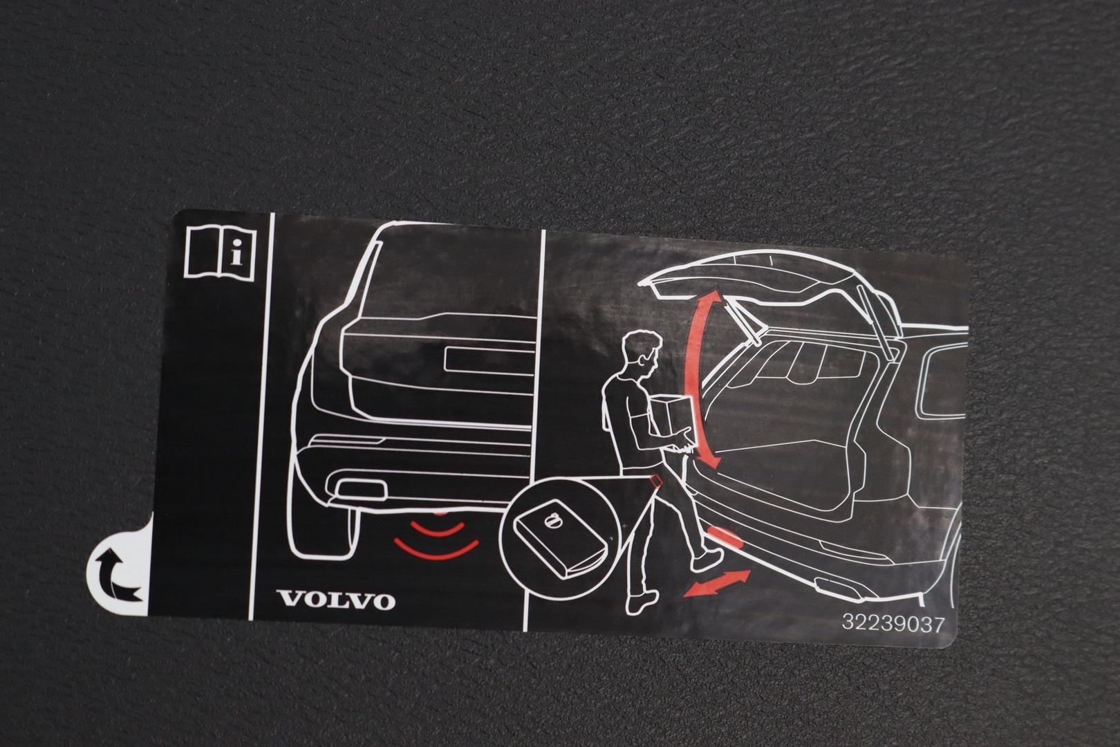 VOLVO XC40 2020