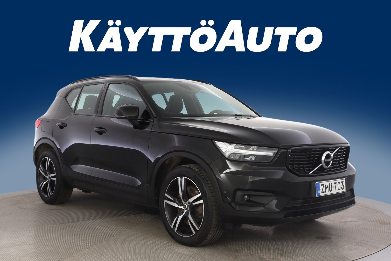 VOLVO XC40 2020