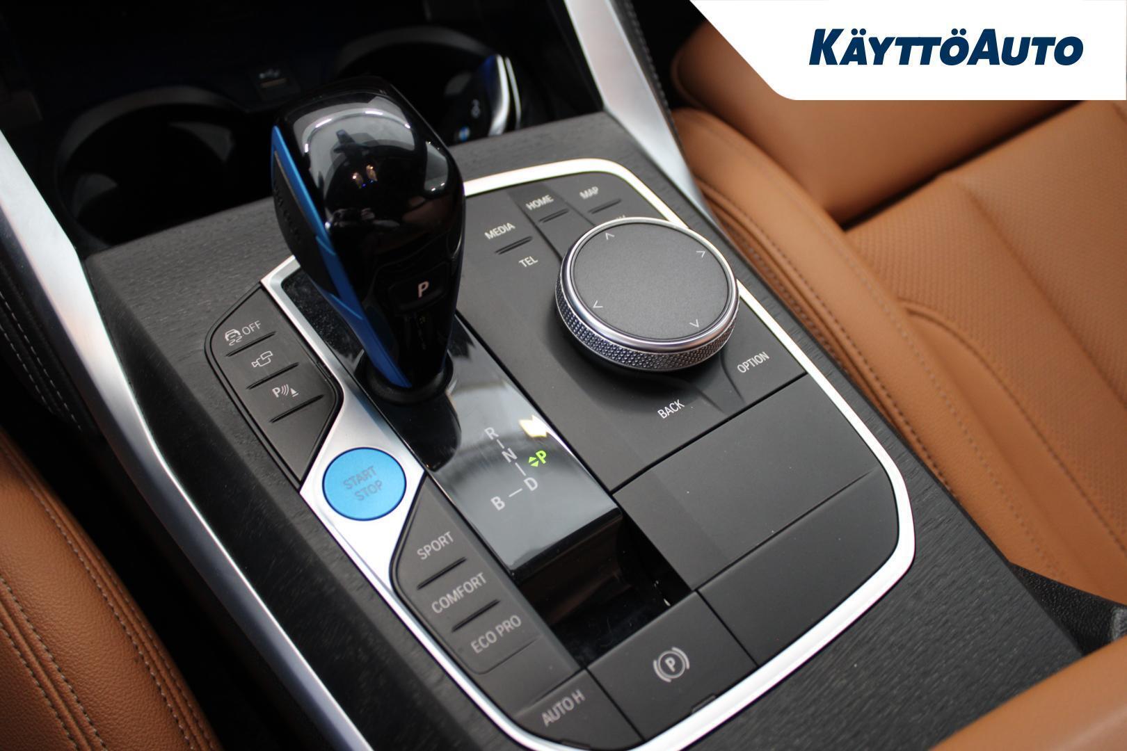 BMW i4 2023