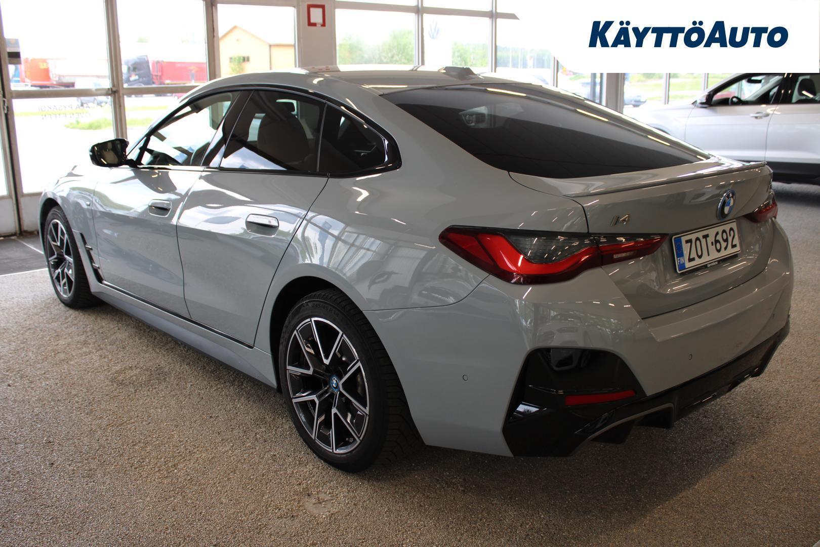 BMW i4 2023