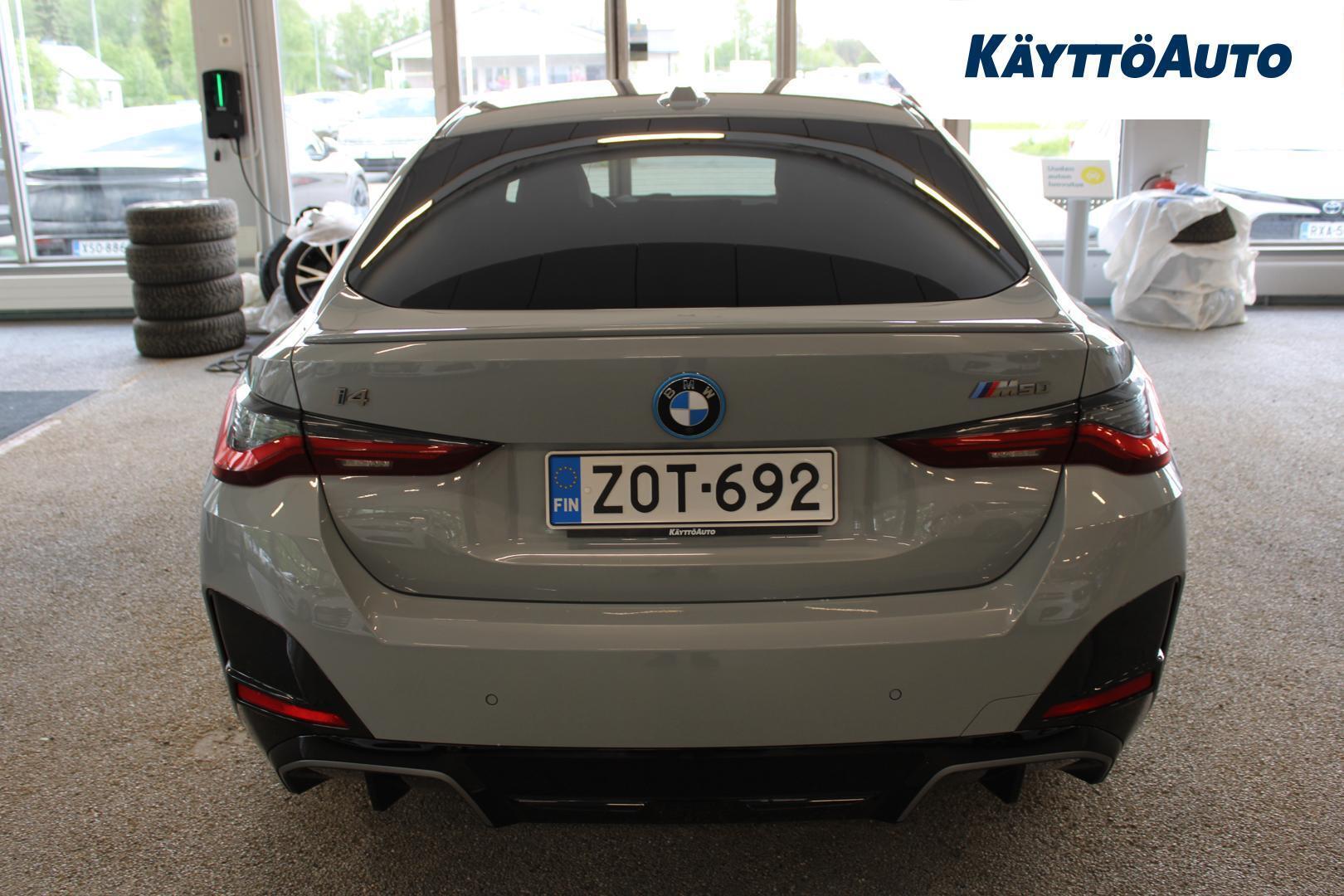 BMW i4 2023