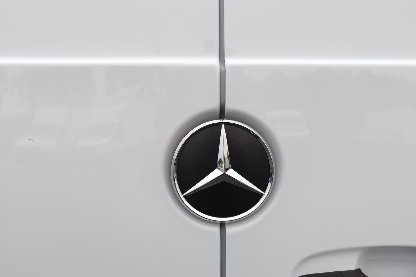 Mercedes-Benz Sprinter 2024