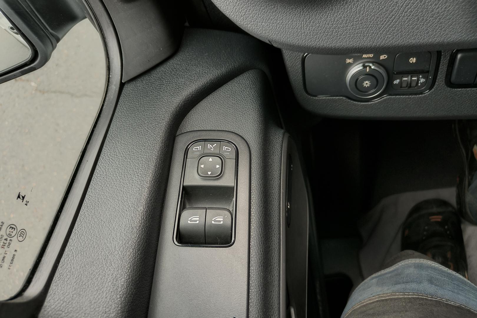 Mercedes-Benz Sprinter 2024