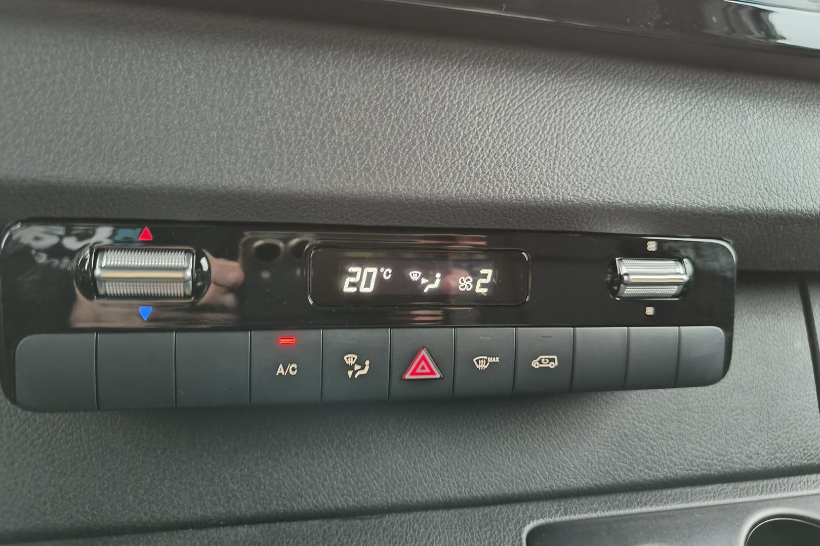 Mercedes-Benz Sprinter 2024