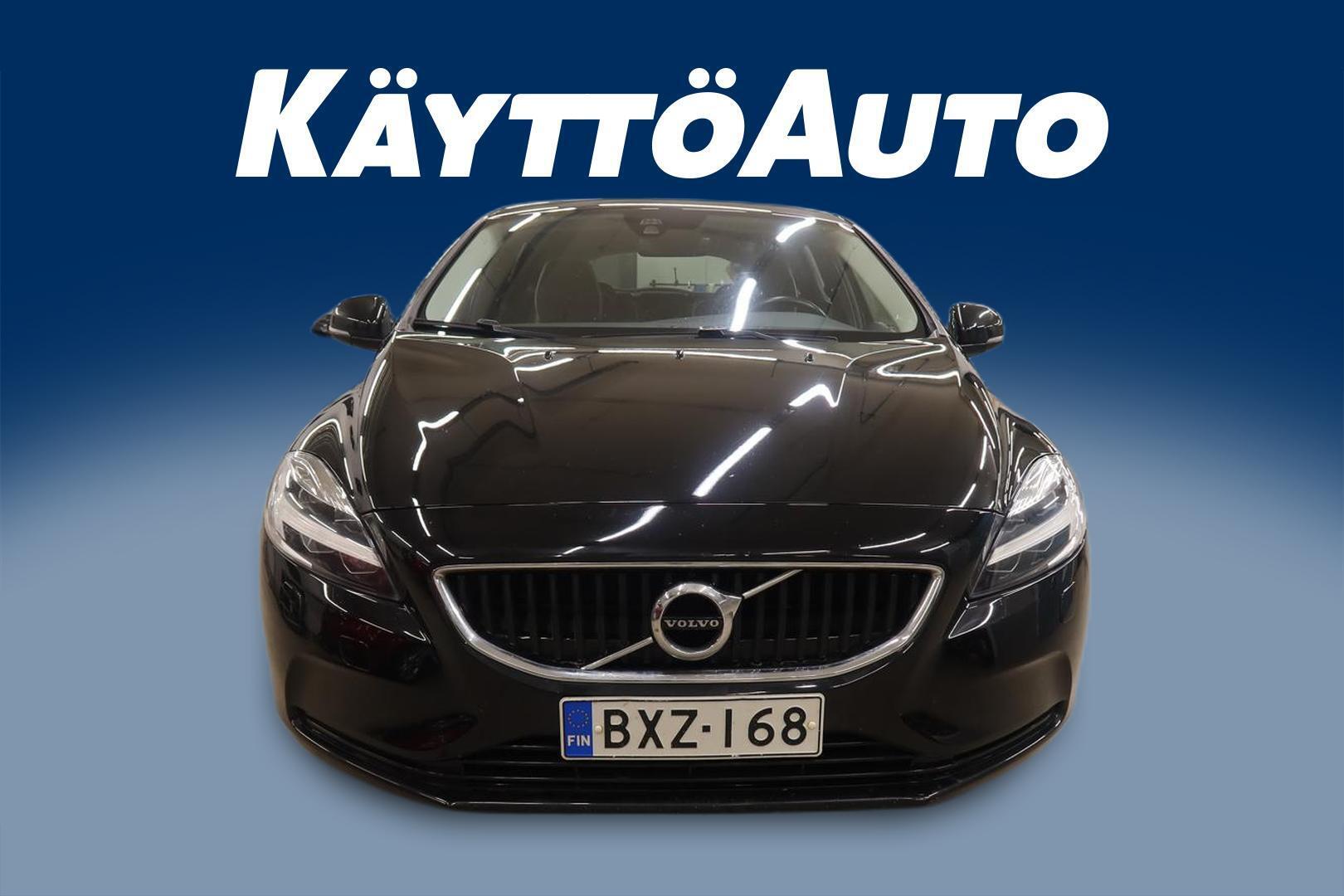 VOLVO V40 2019