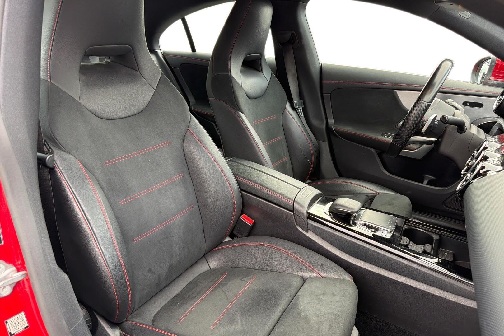 MERCEDES-BENZ CLA 2019
