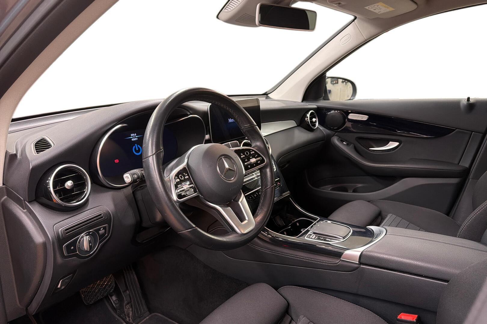 MERCEDES-BENZ GLC 12