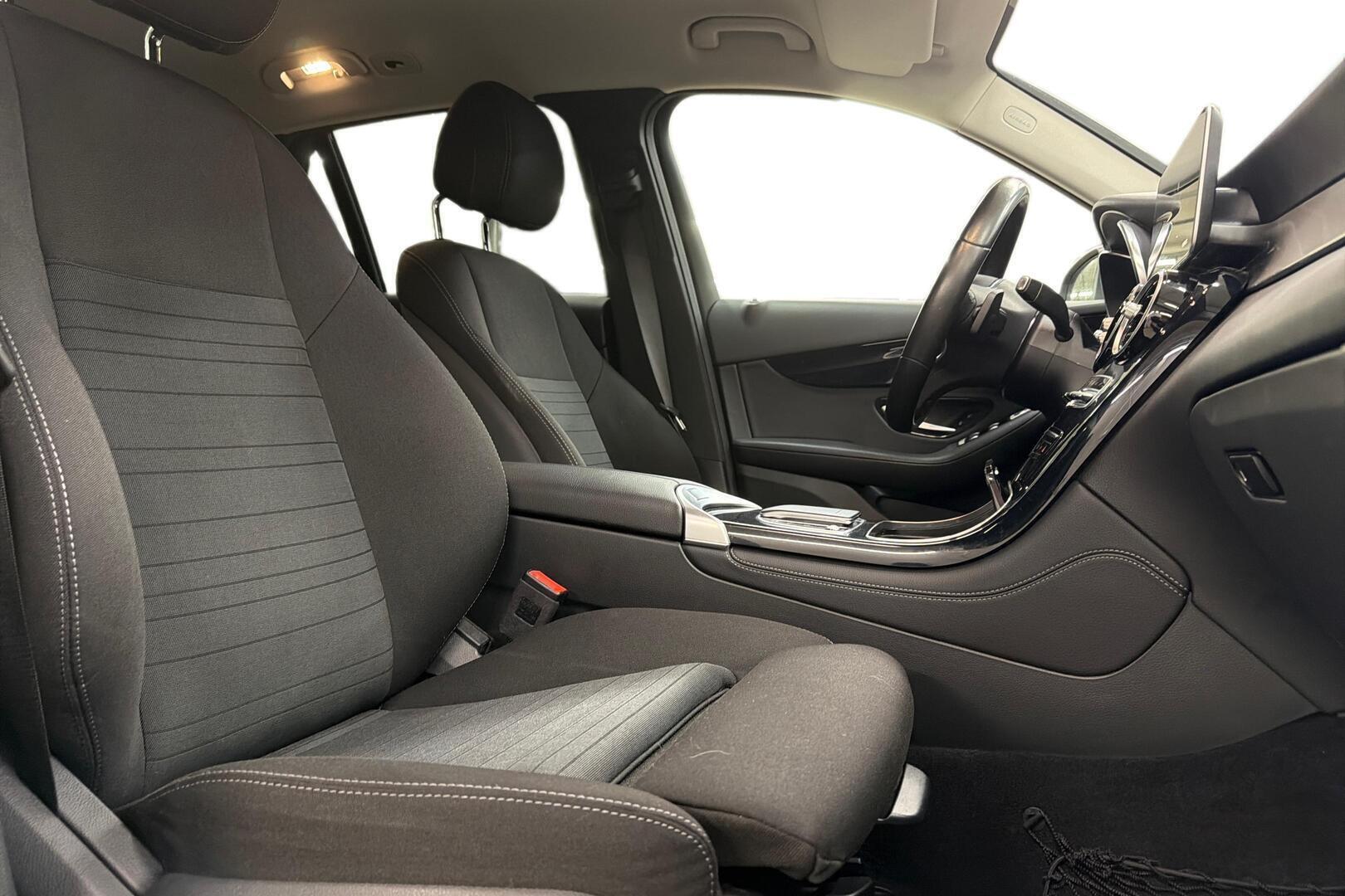 MERCEDES-BENZ GLC 18
