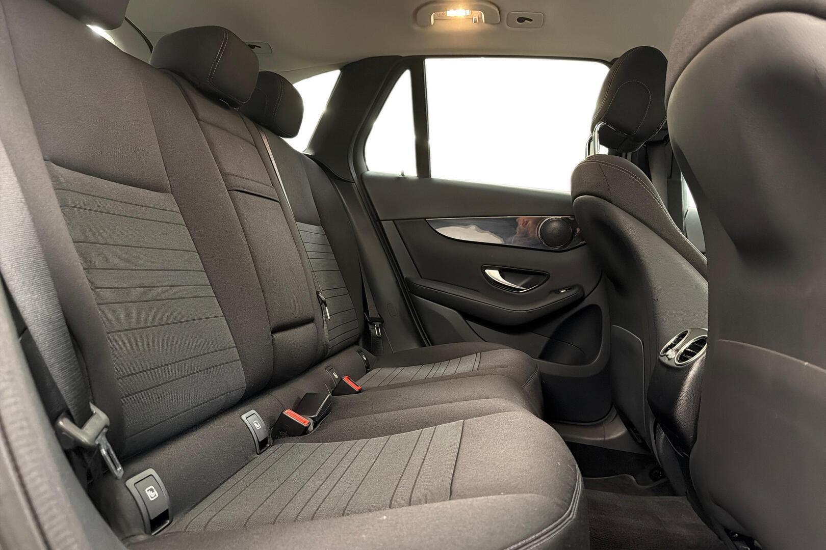 MERCEDES-BENZ GLC 19