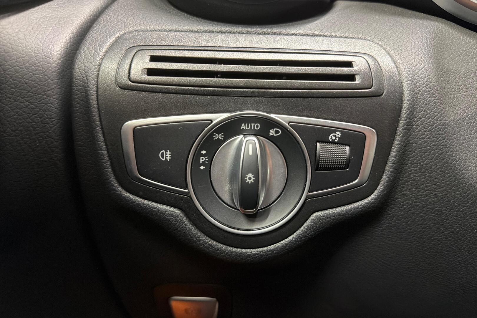 MERCEDES-BENZ GLC 28