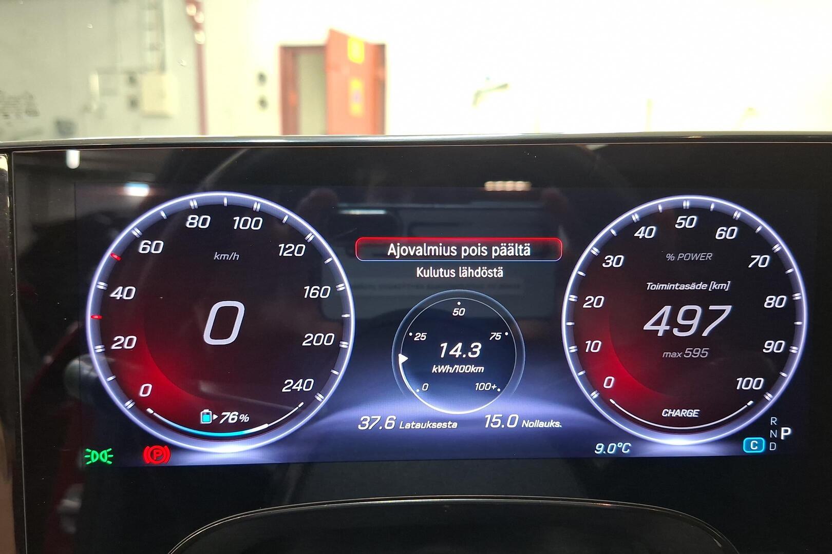 MERCEDES-BENZ CLA 2025