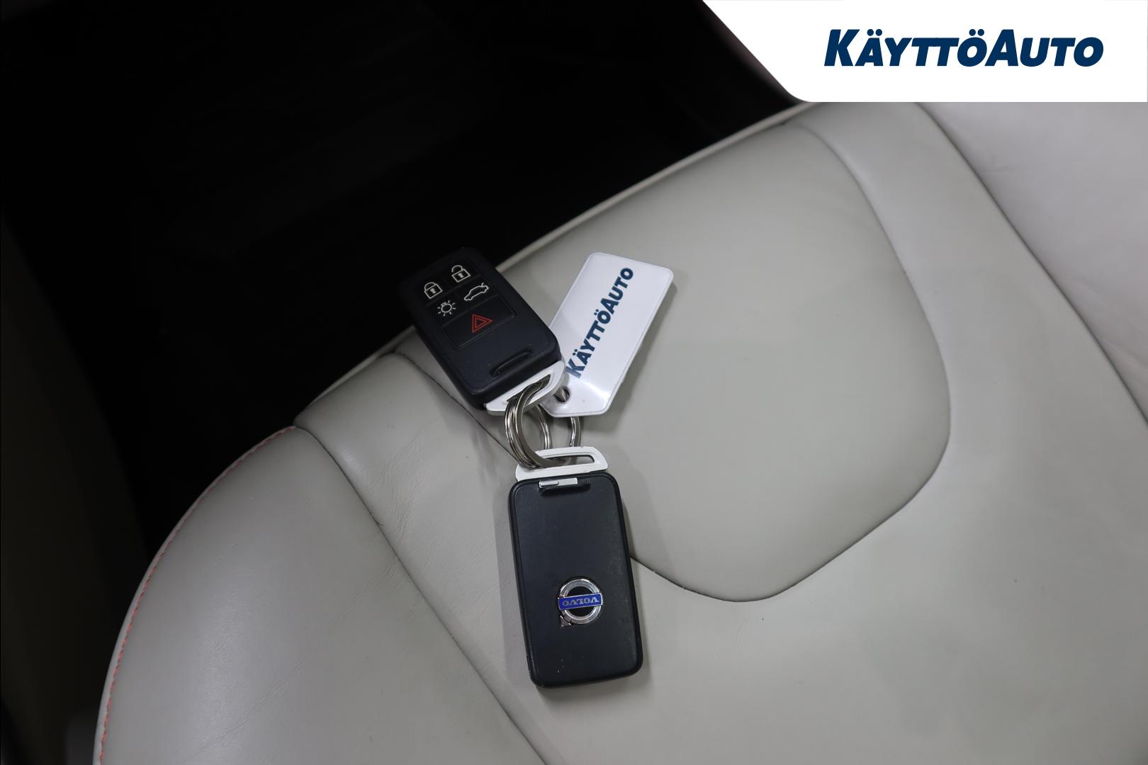 Volvo V40 Cross Country 2015