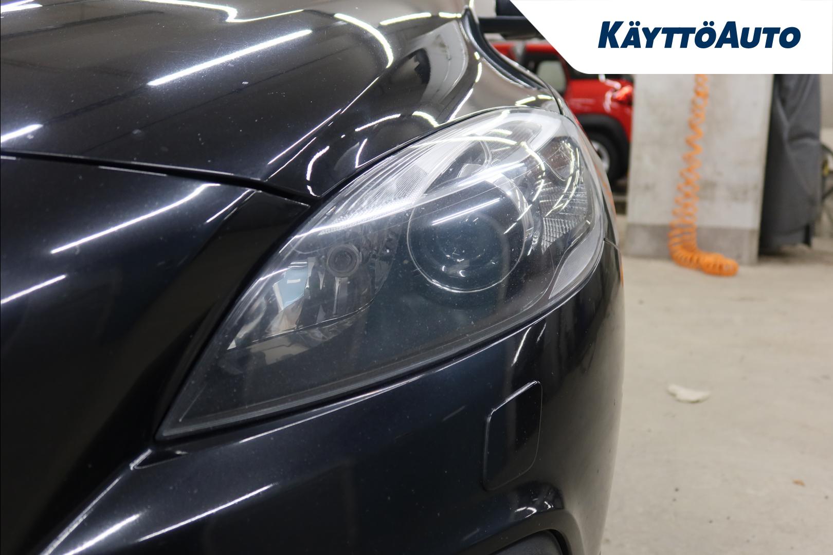 Volvo V40 Cross Country 2015