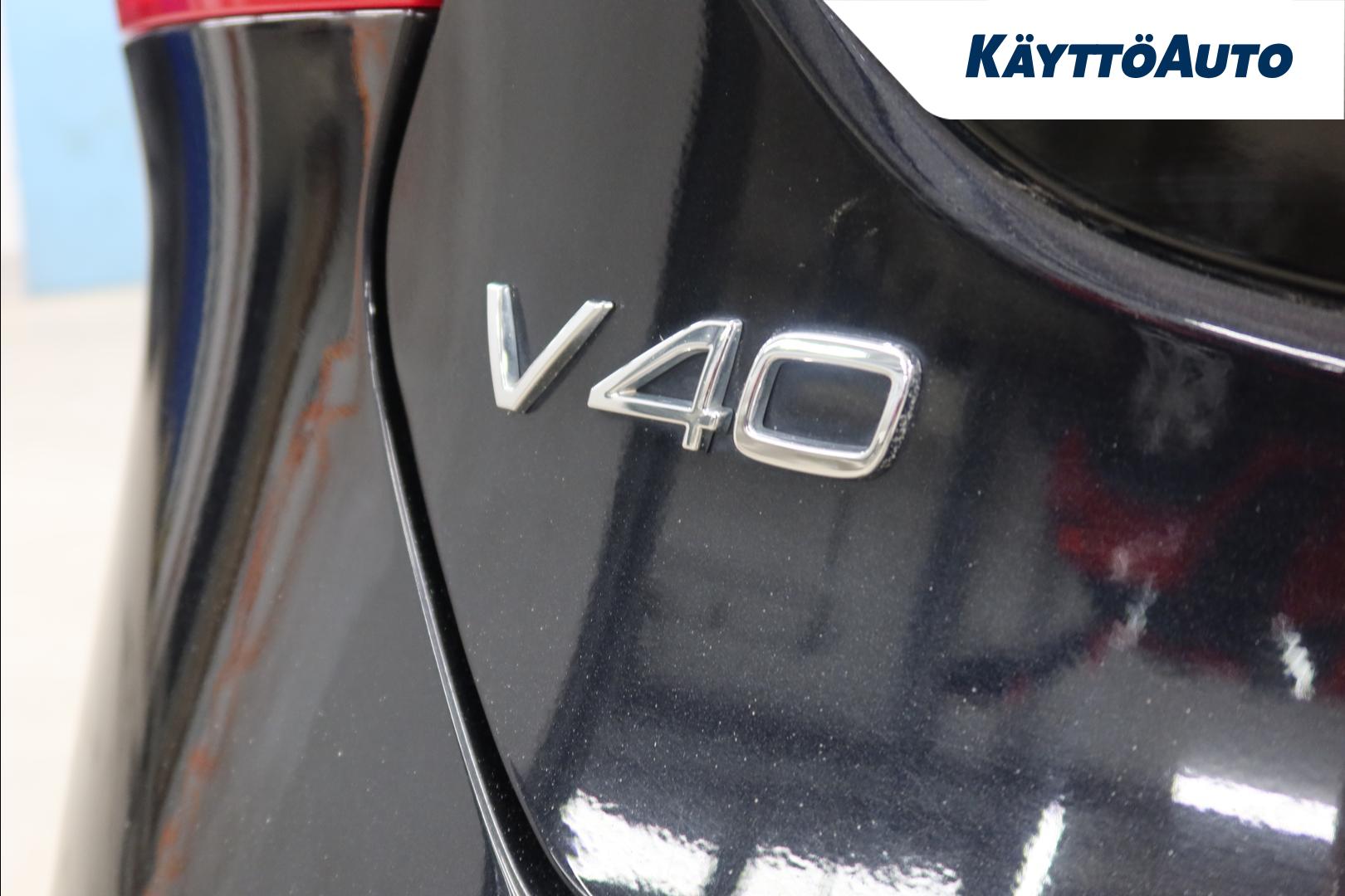 Volvo V40 Cross Country 2015