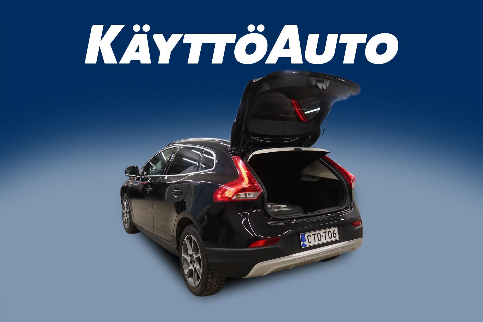 Volvo V40 Cross Country 2015