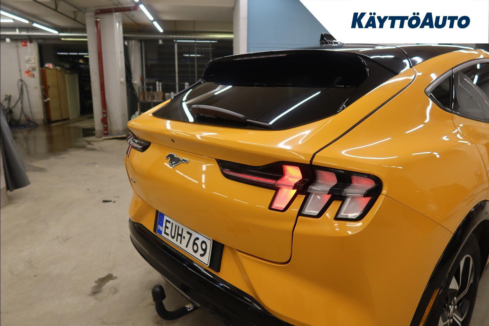 FORD Mustang Mach-E 2022