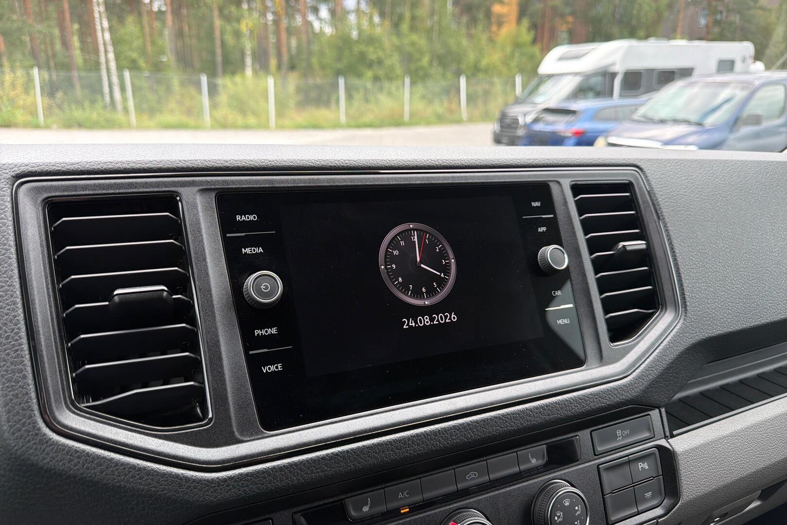 VOLKSWAGEN Crafter 15