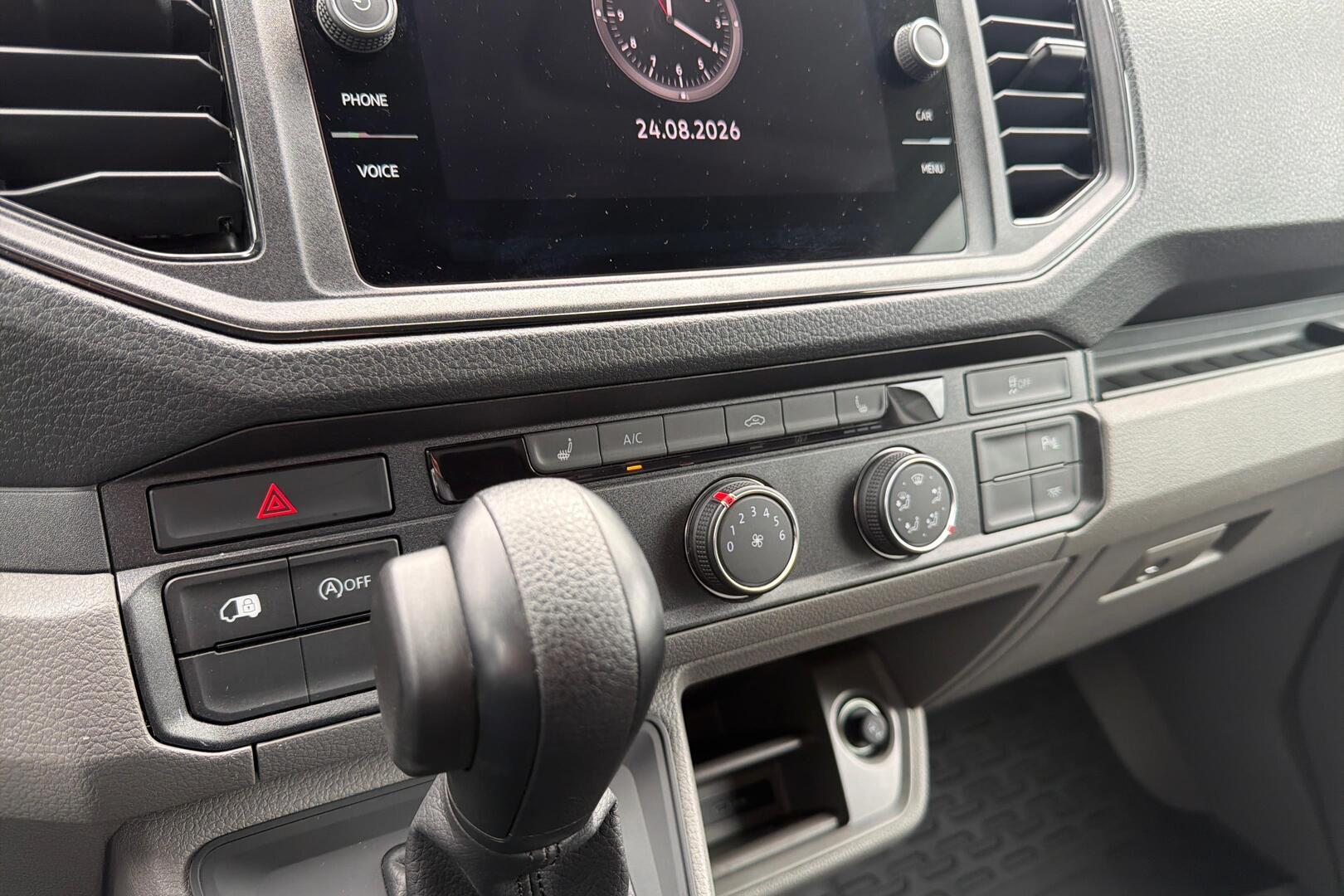 VOLKSWAGEN Crafter 21
