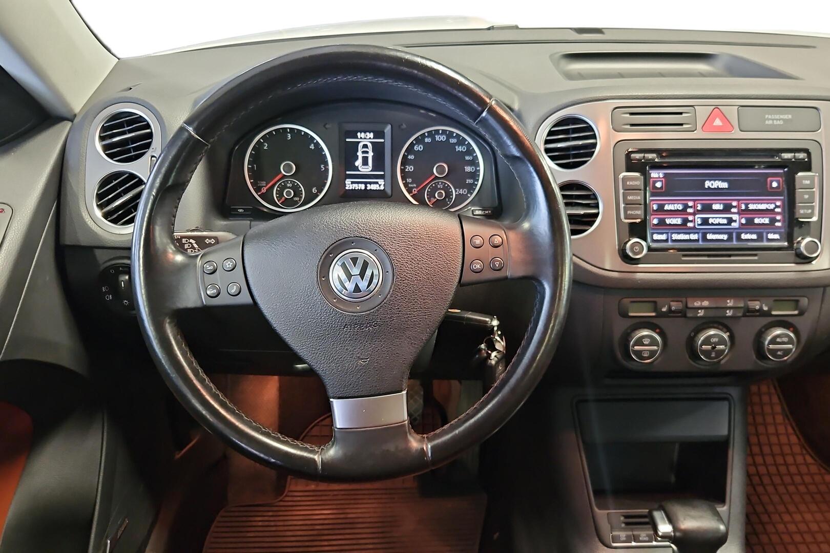 VOLKSWAGEN Tiguan 2009