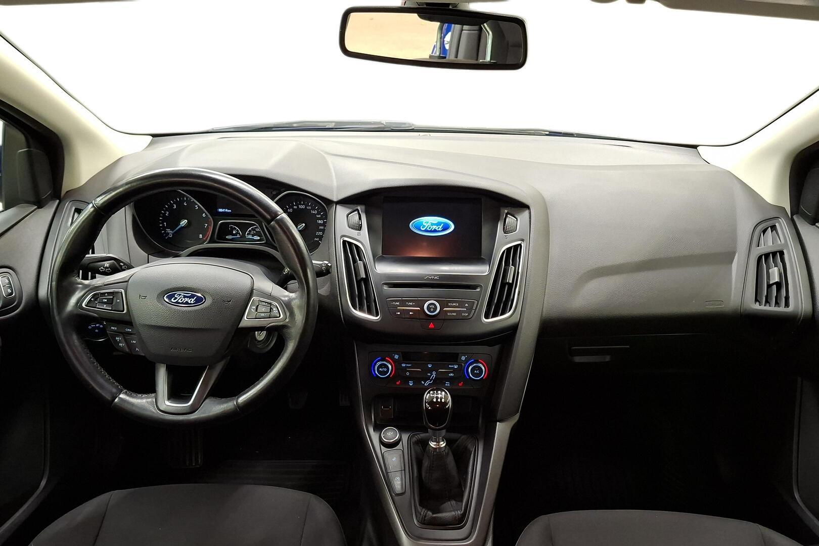 FORD Focus 16