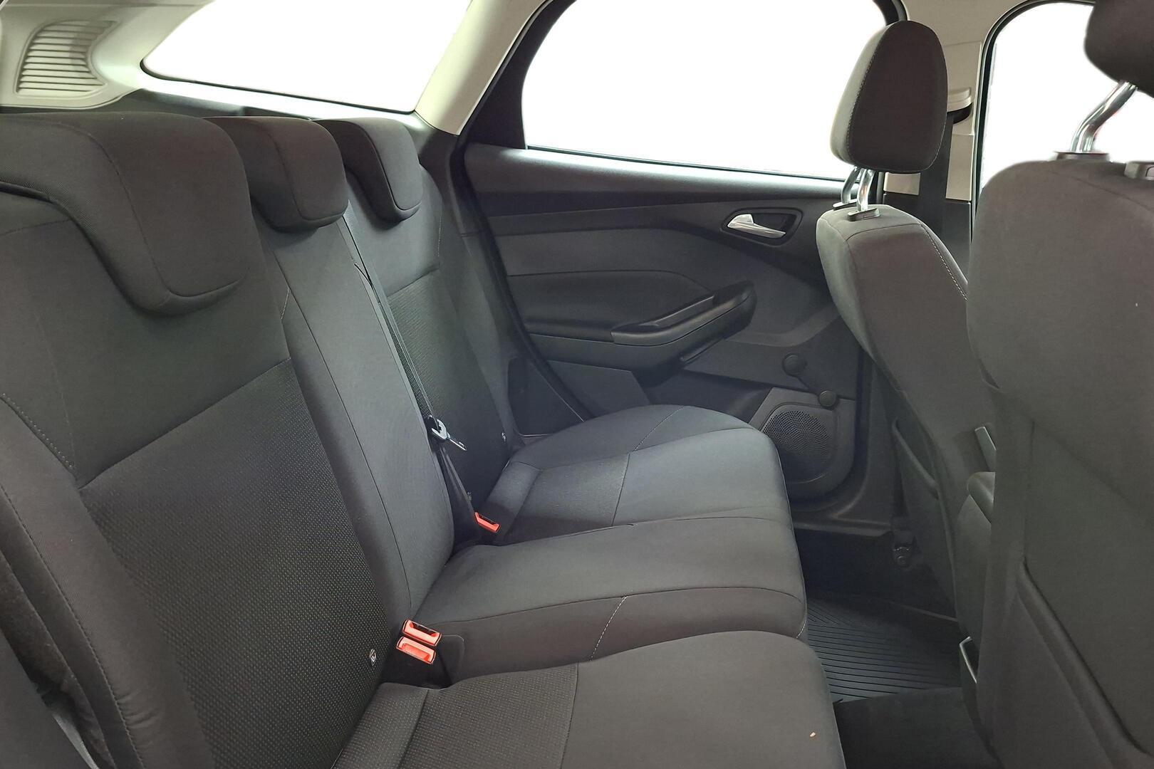 FORD Focus 22