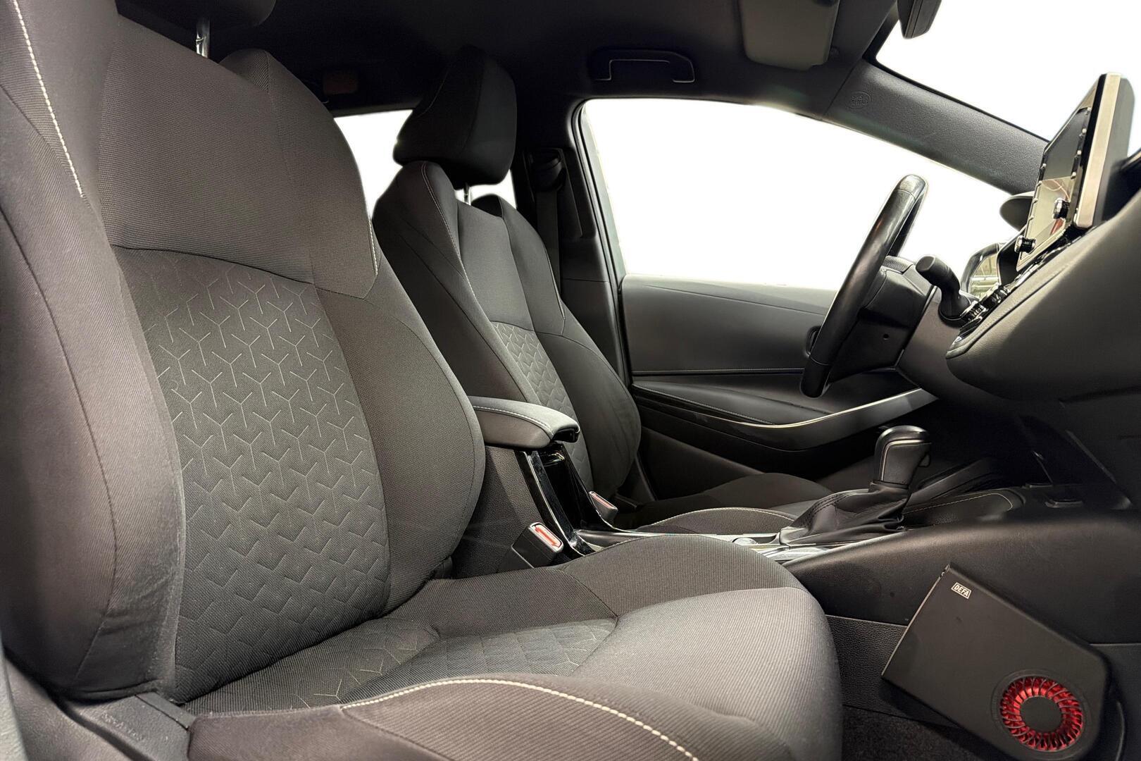 TOYOTA Corolla 2019