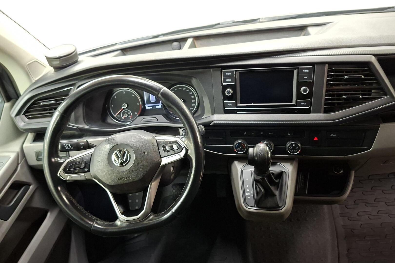 VOLKSWAGEN Transporter 2020