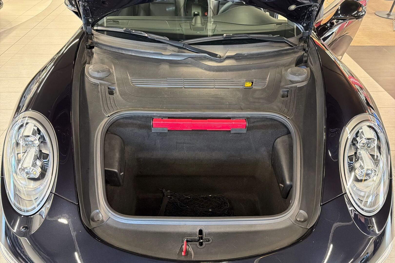 PORSCHE 911 2016