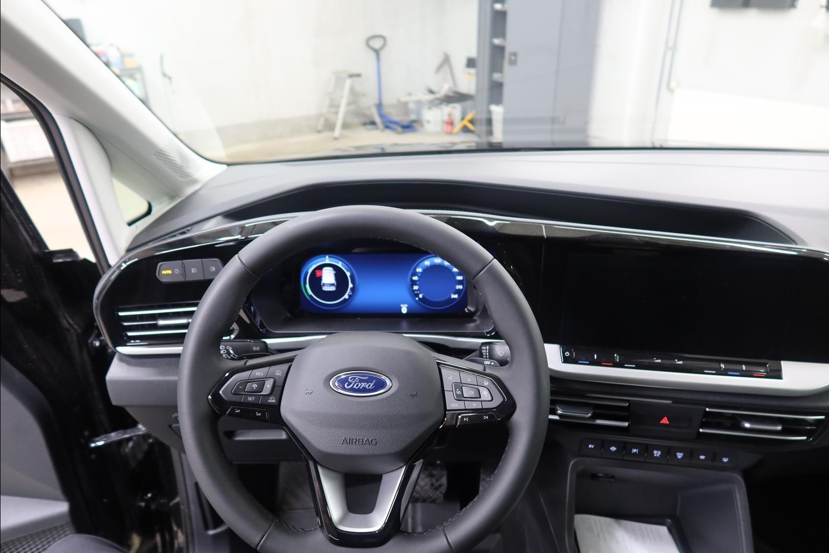 FORD Grand Tourneo Connect 2026