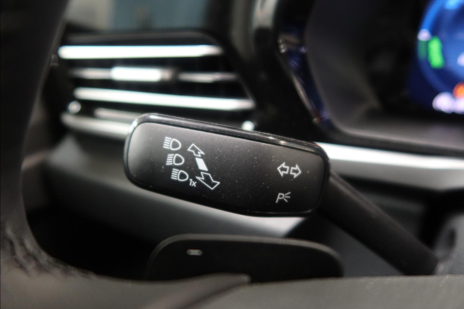 FORD Grand Tourneo Connect 2026