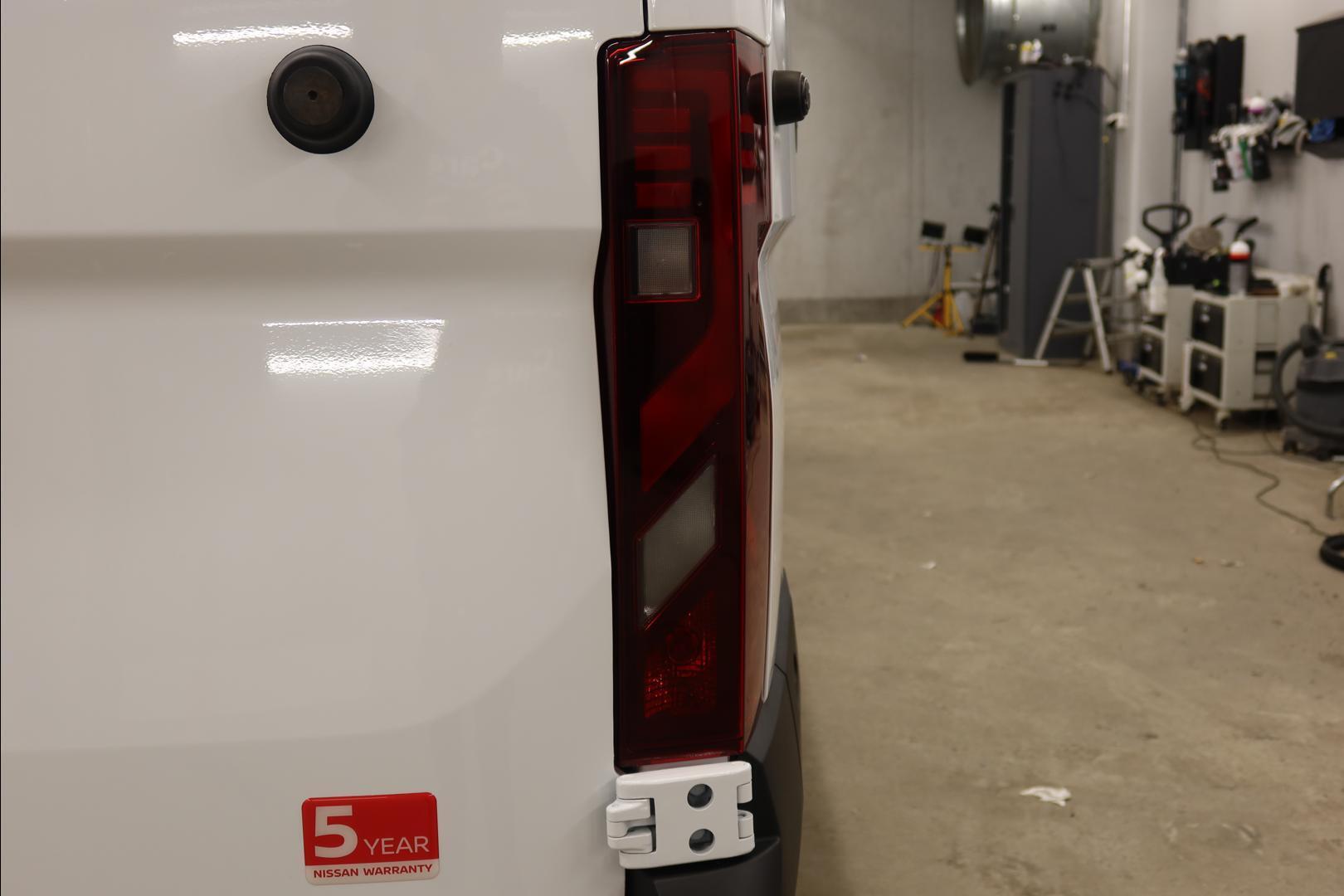 NISSAN Interstar 2025