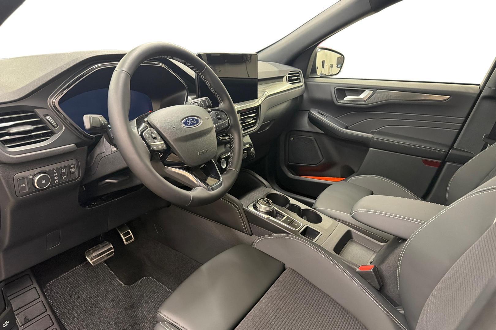 FORD Kuga 2026