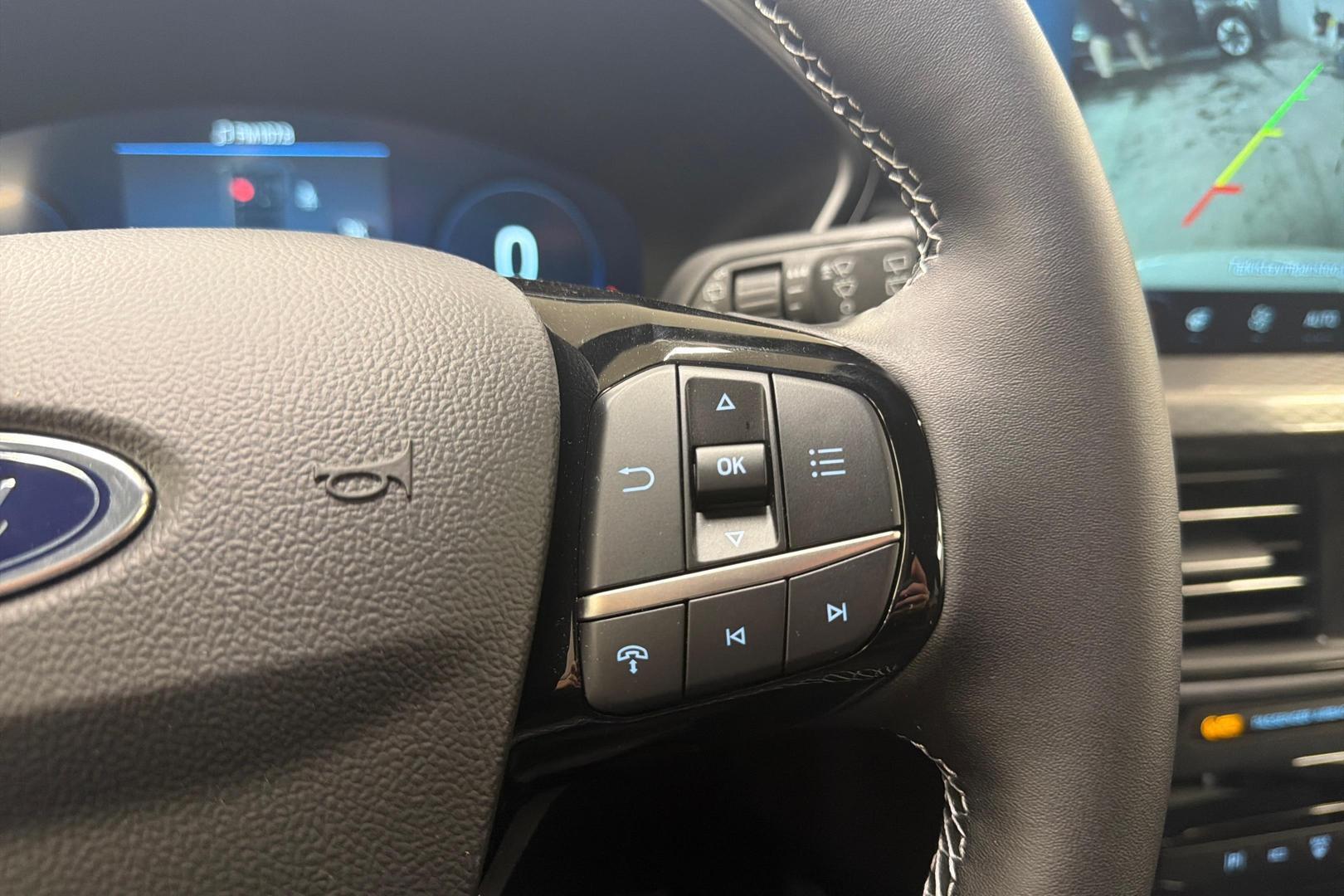 FORD Kuga 2026
