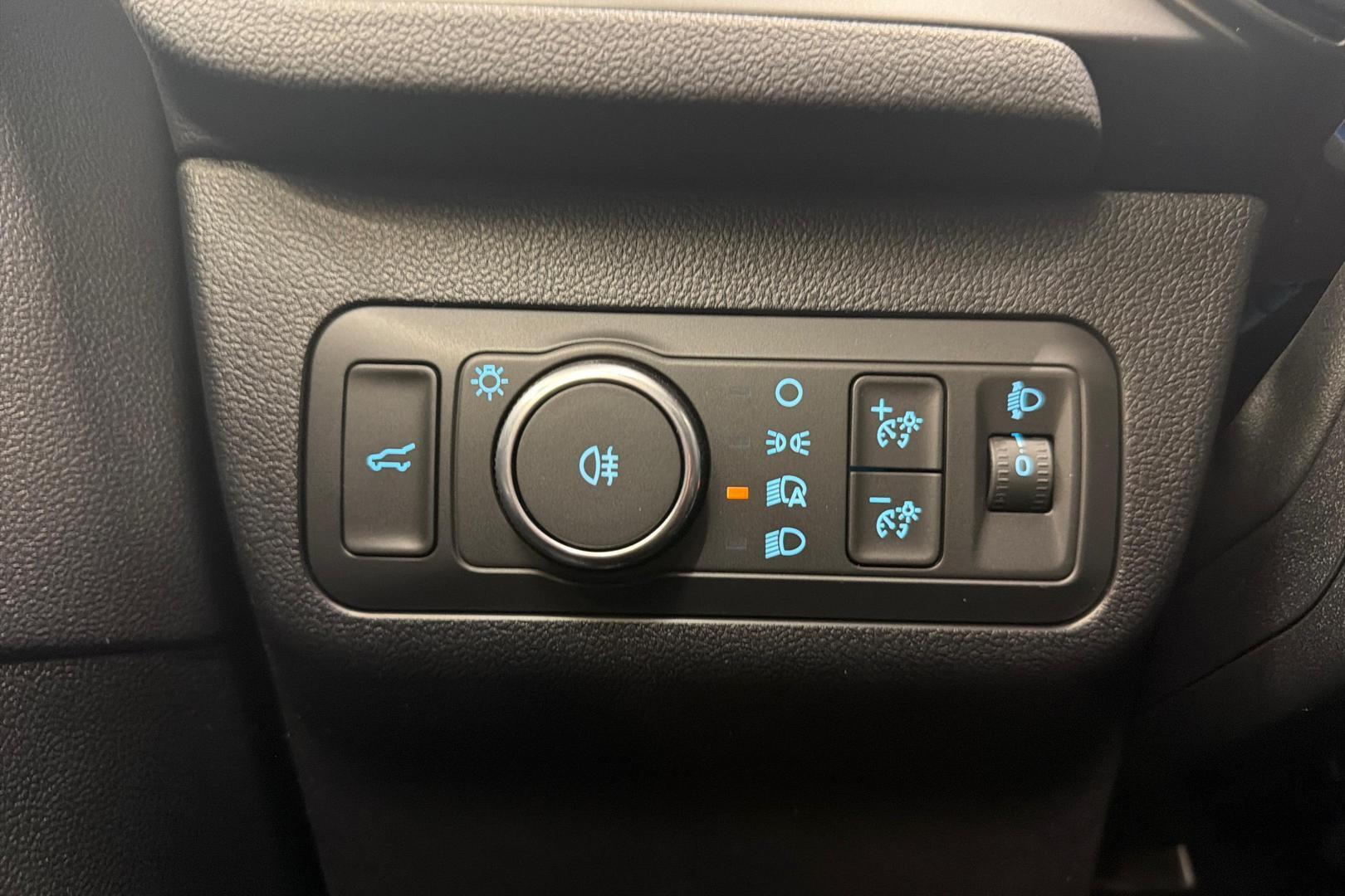 FORD Kuga 2026
