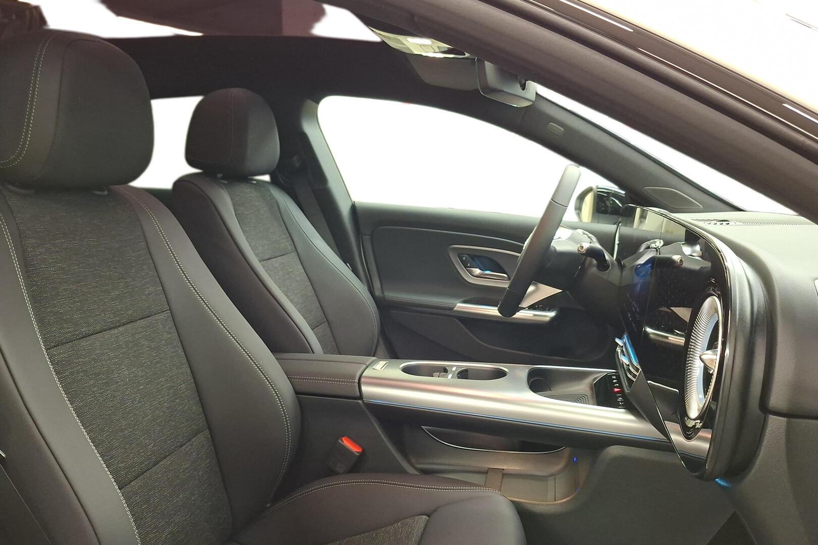 MERCEDES-BENZ CLA 2026