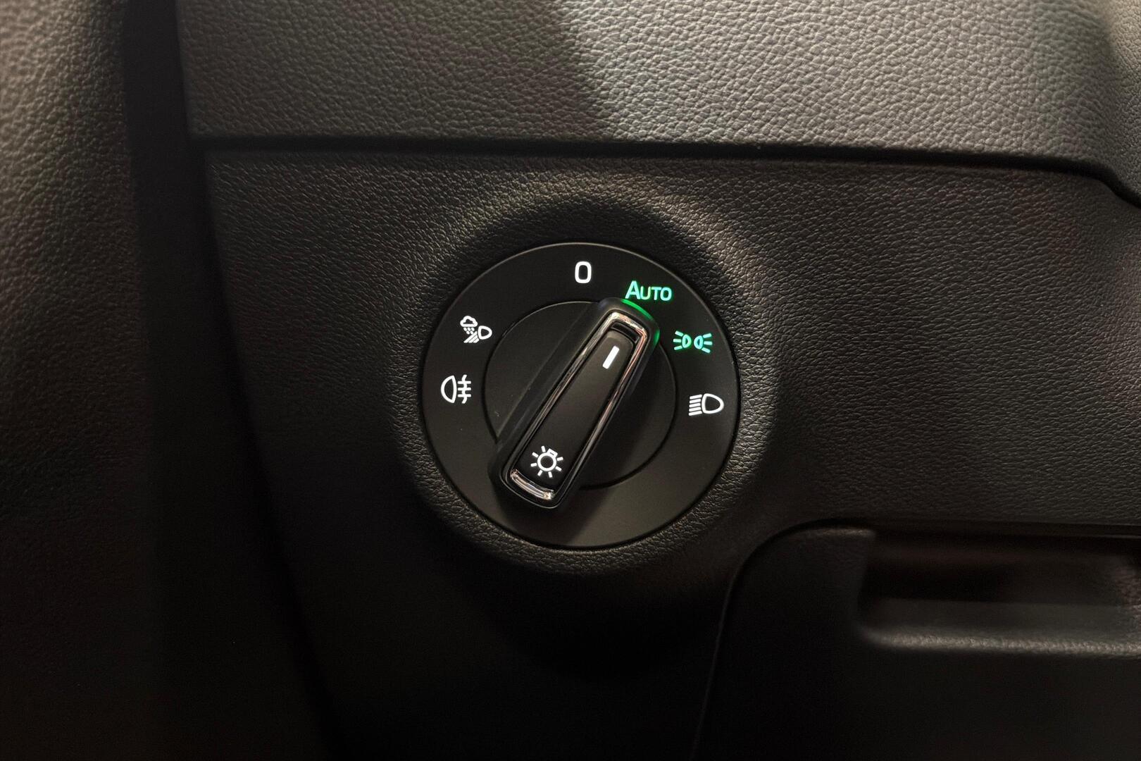 SKODA Karoq 2027