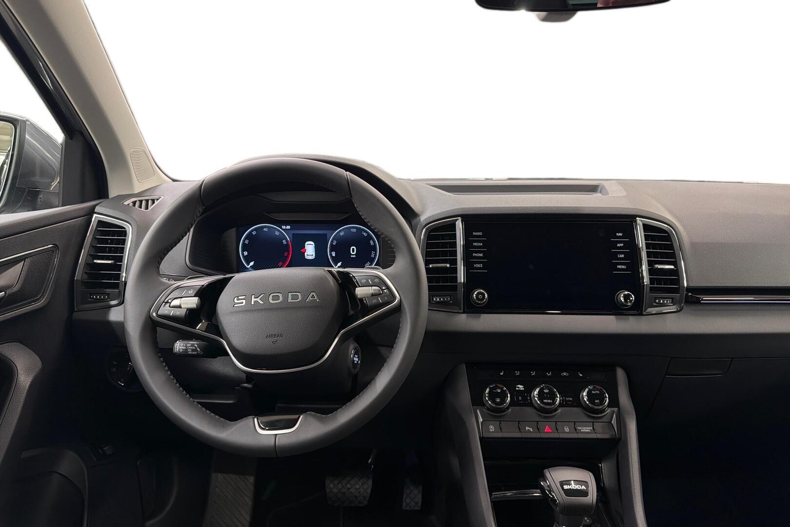 SKODA Karoq 2027