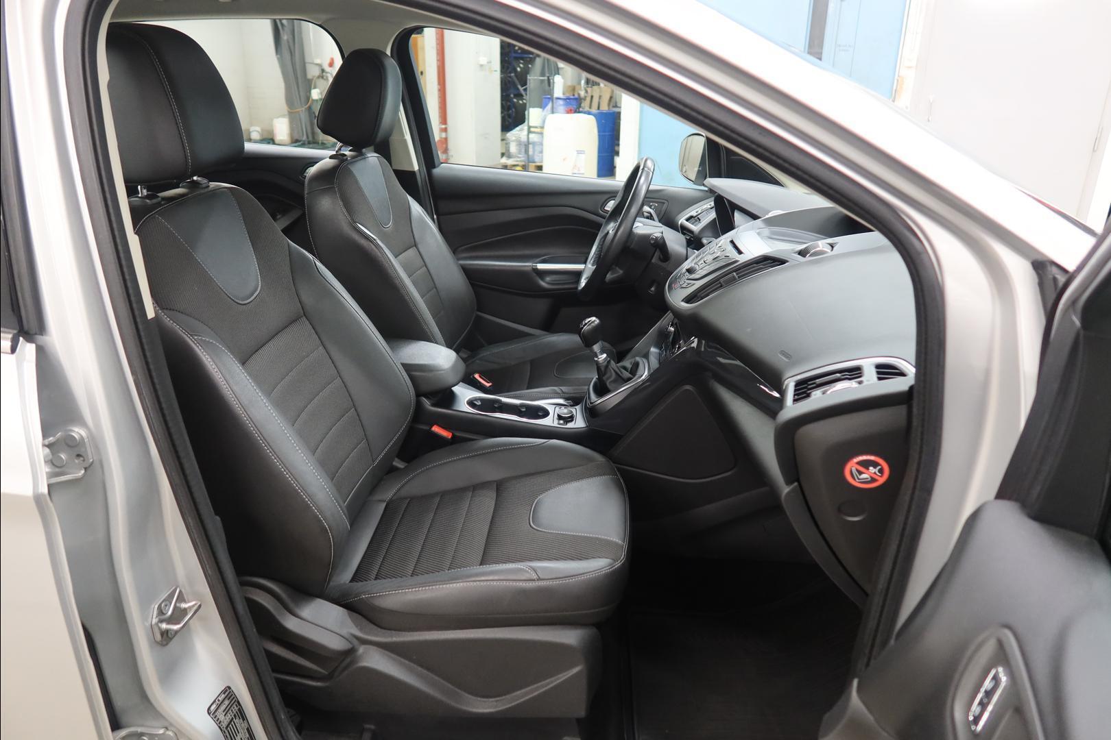 FORD Kuga 2014