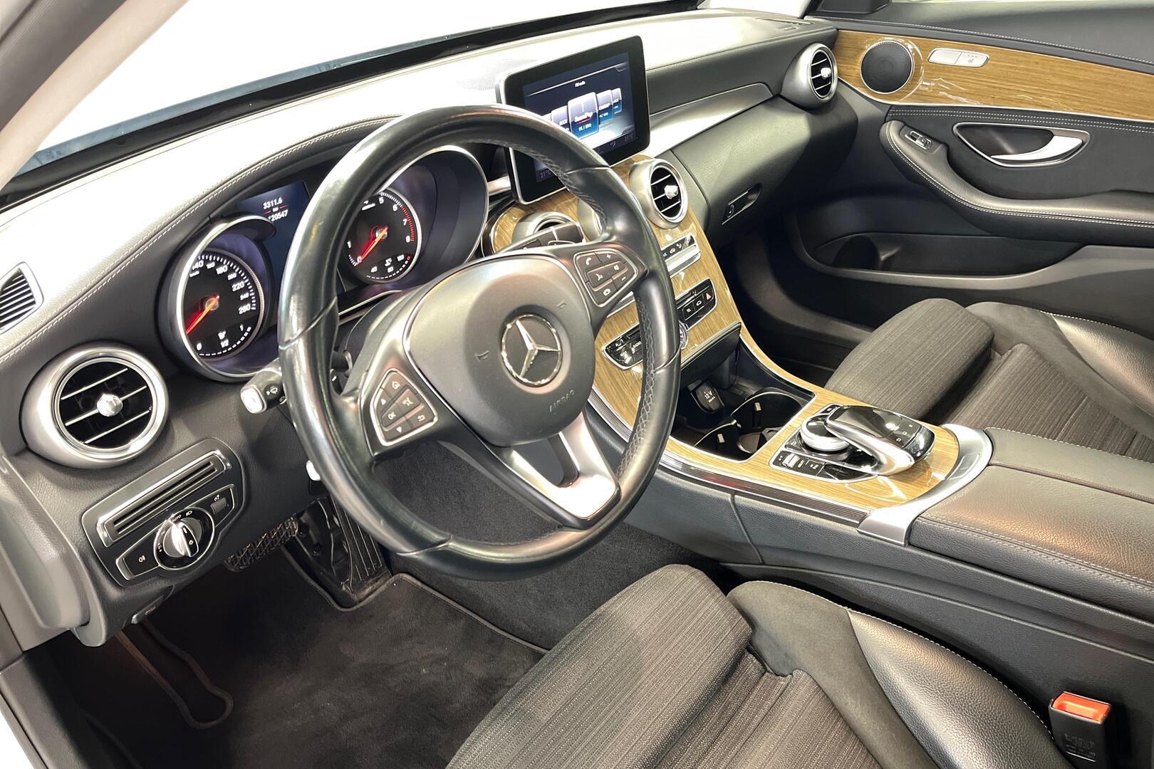 MERCEDES-BENZ C 2015