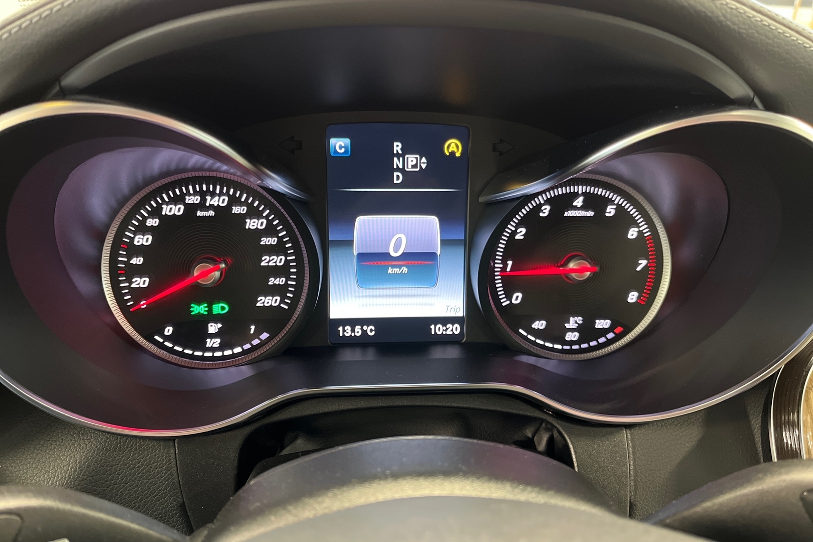MERCEDES-BENZ C 2015