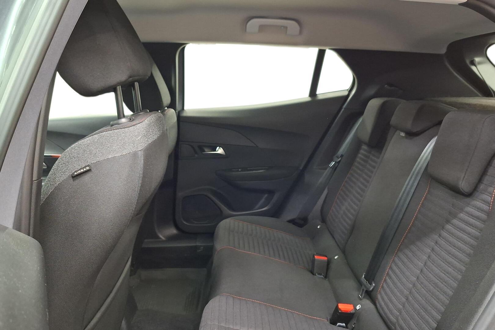 PEUGEOT 2008 2020