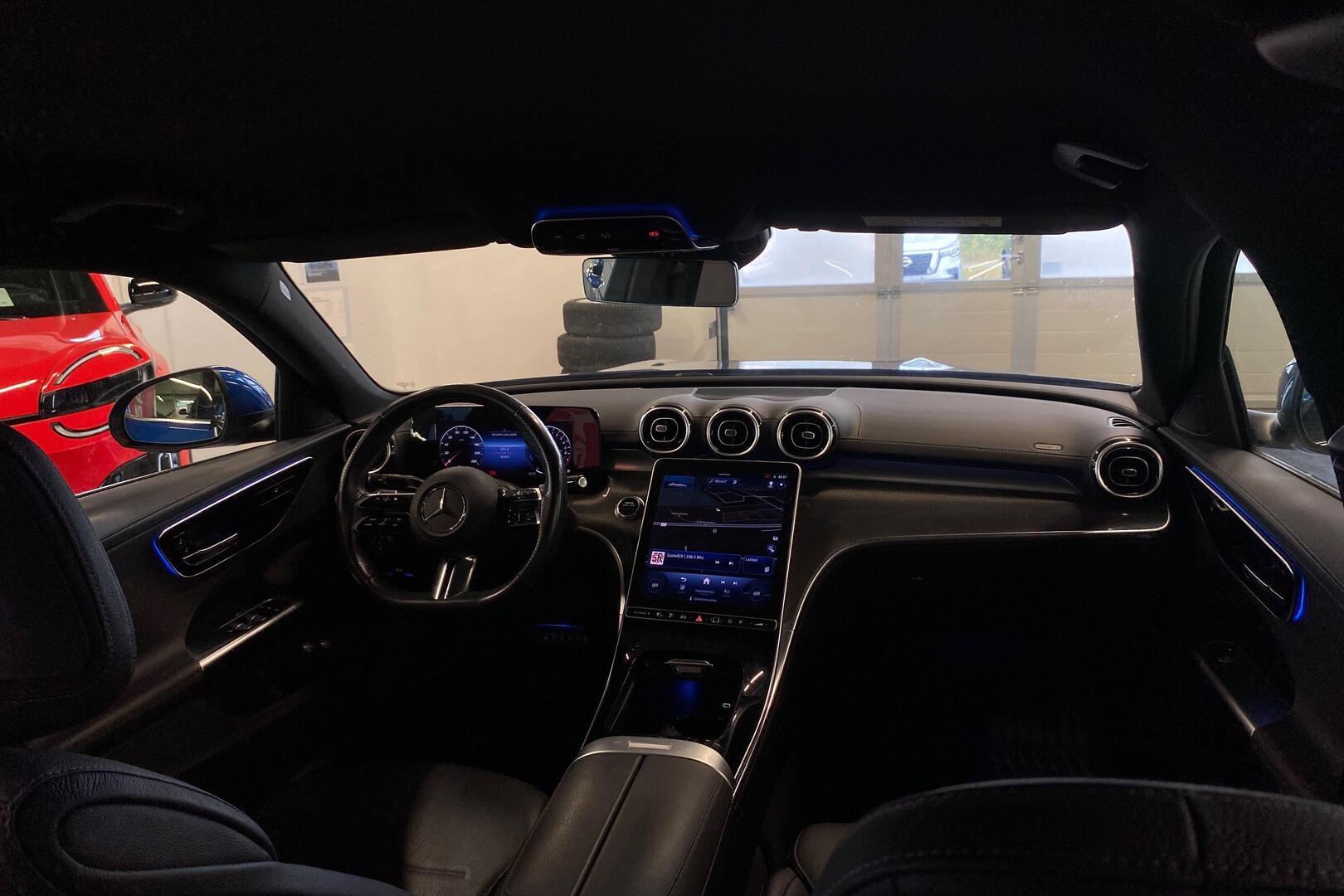 MERCEDES-BENZ C 2023