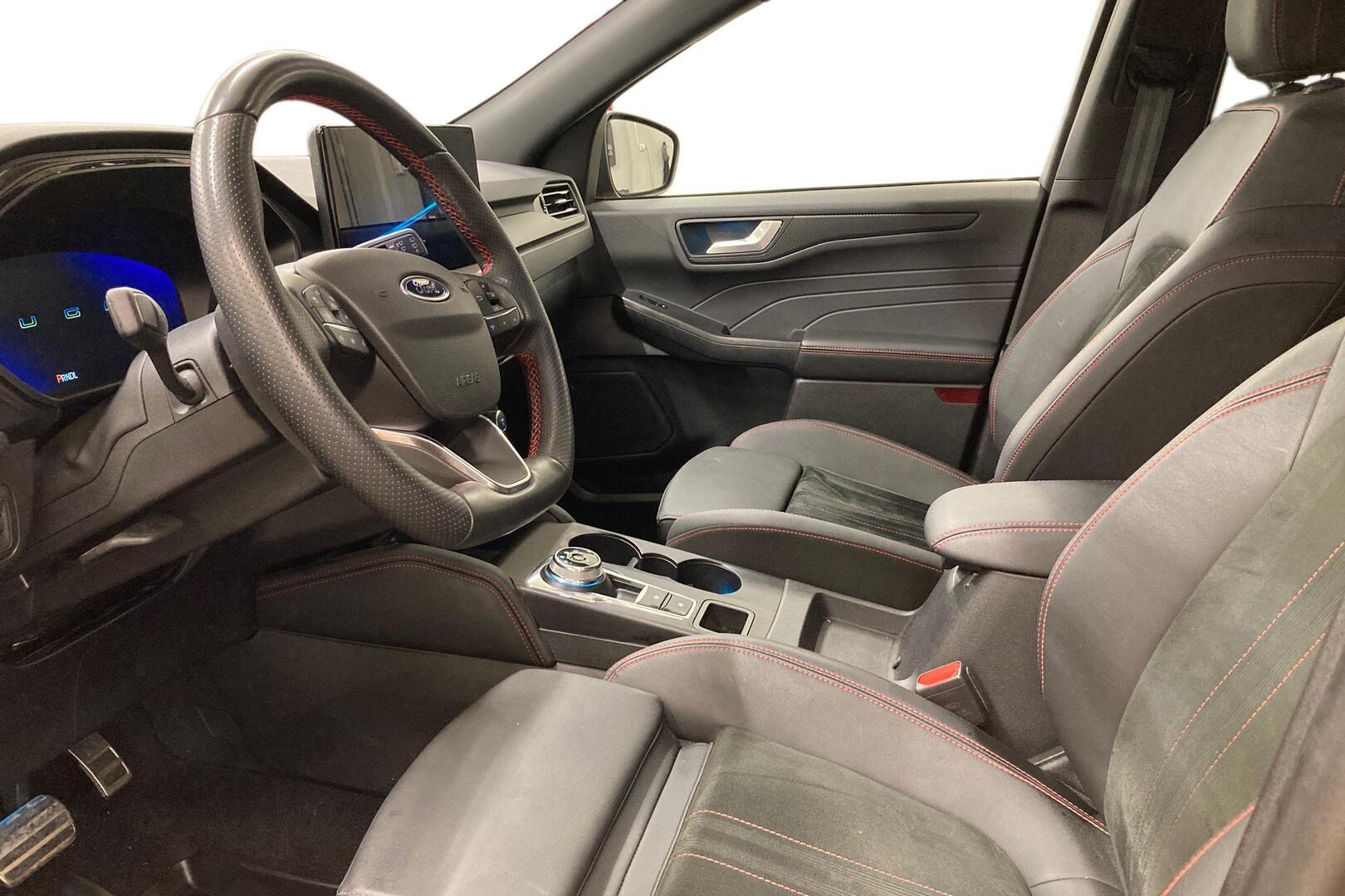 FORD Kuga 2024