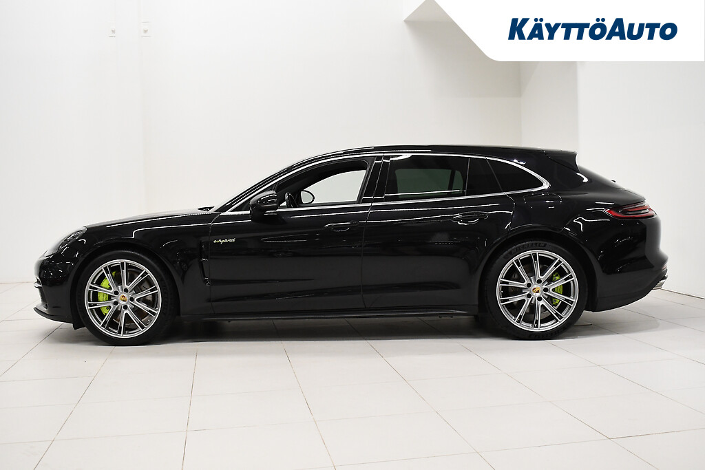 PORSCHE Panamera 2019