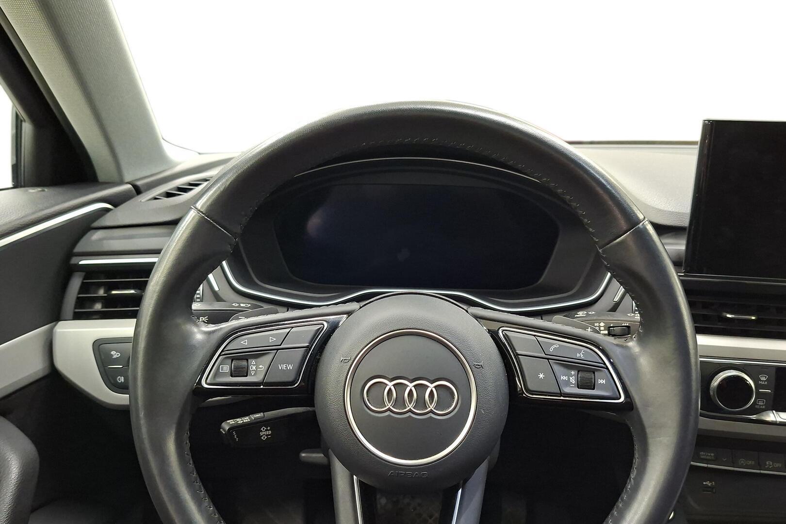 AUDI A4 11