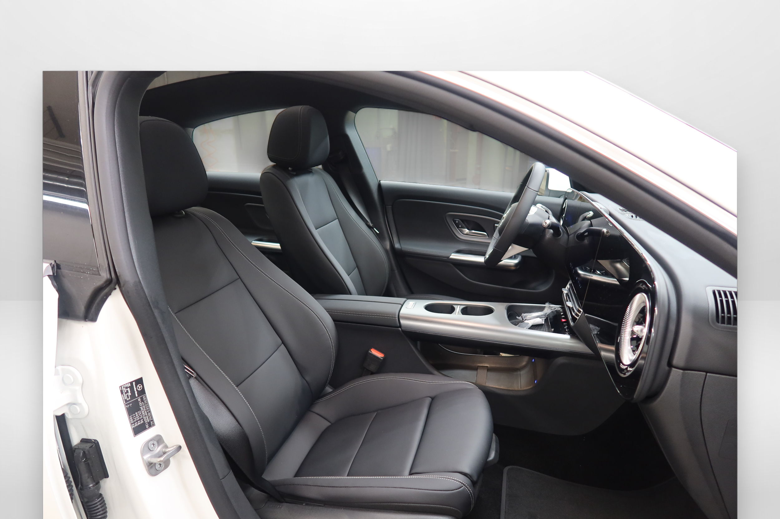 Mercedes-Benz CLA 2025